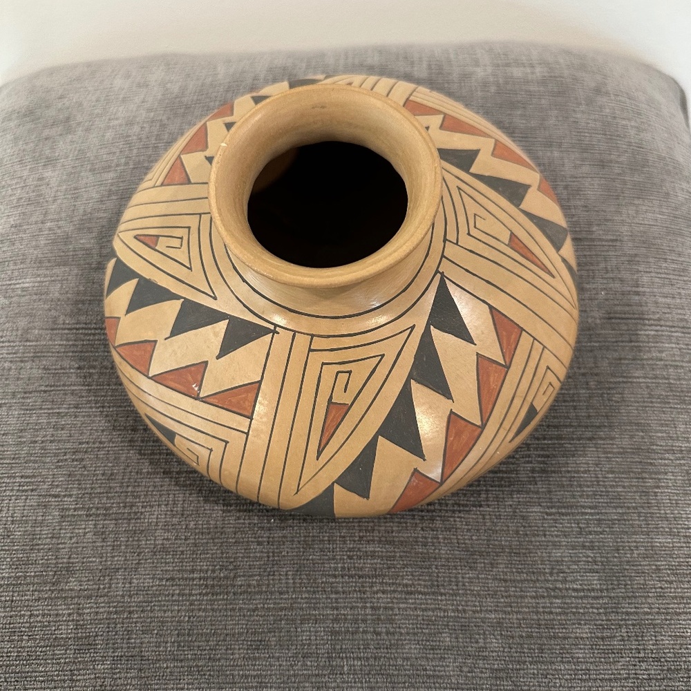 Vintage Mata Ortiz Mexican Pottery Signed Lupe Soto